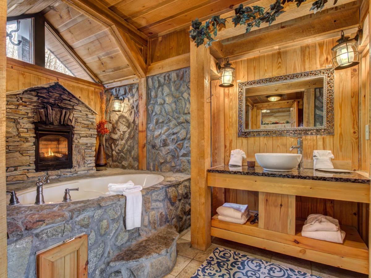 Splashing Sunrise, 2 Bedrooms, Private Pool, Arcade, Hot Tub, Sleeps 6 Пиджен Фордж Екстериор снимка